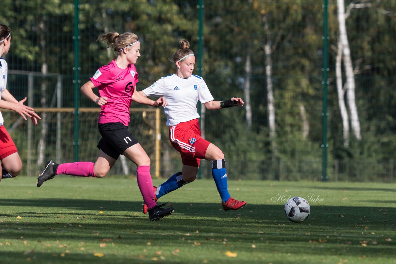 Bild 241 - wBJ HSV - SV Meppen : Ergebnis: 0:2